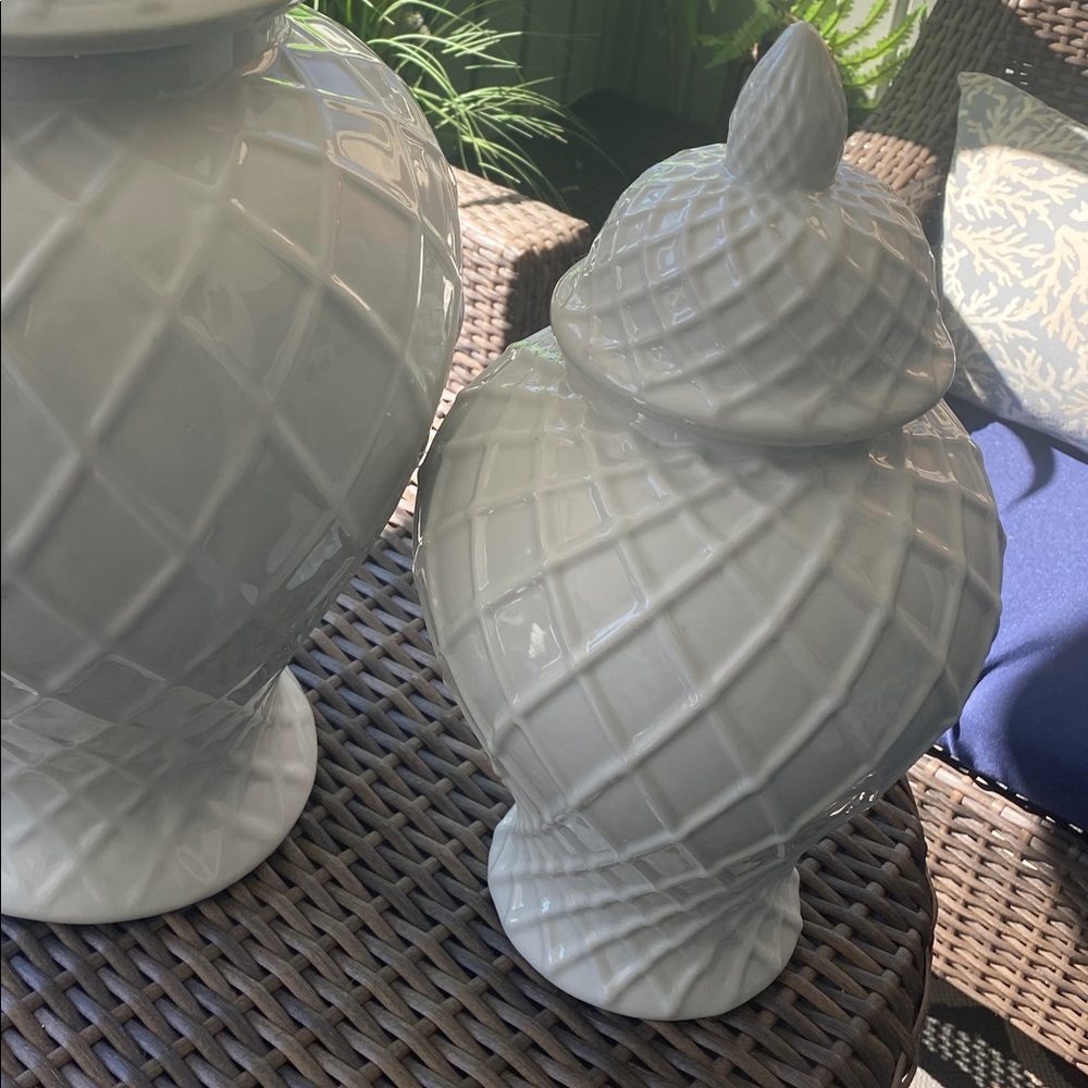 White ginger jar chinoiserie